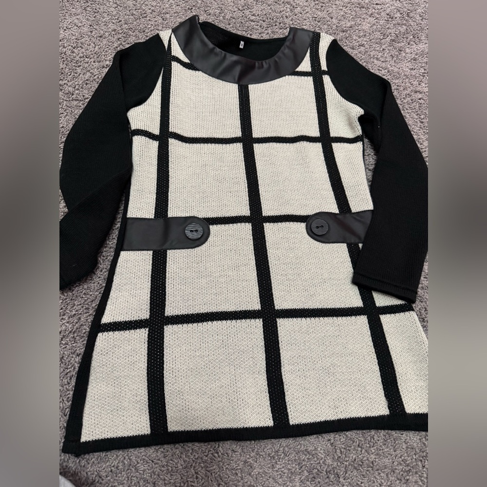 Blk & Gray Grid Sweater/ Dress